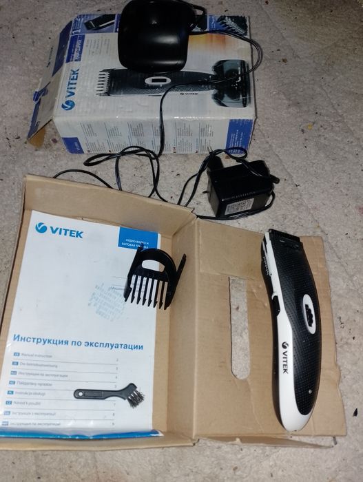 Машинка для стрижки ,блок зарядка для ноутбука Самсунг. Очиститель воз