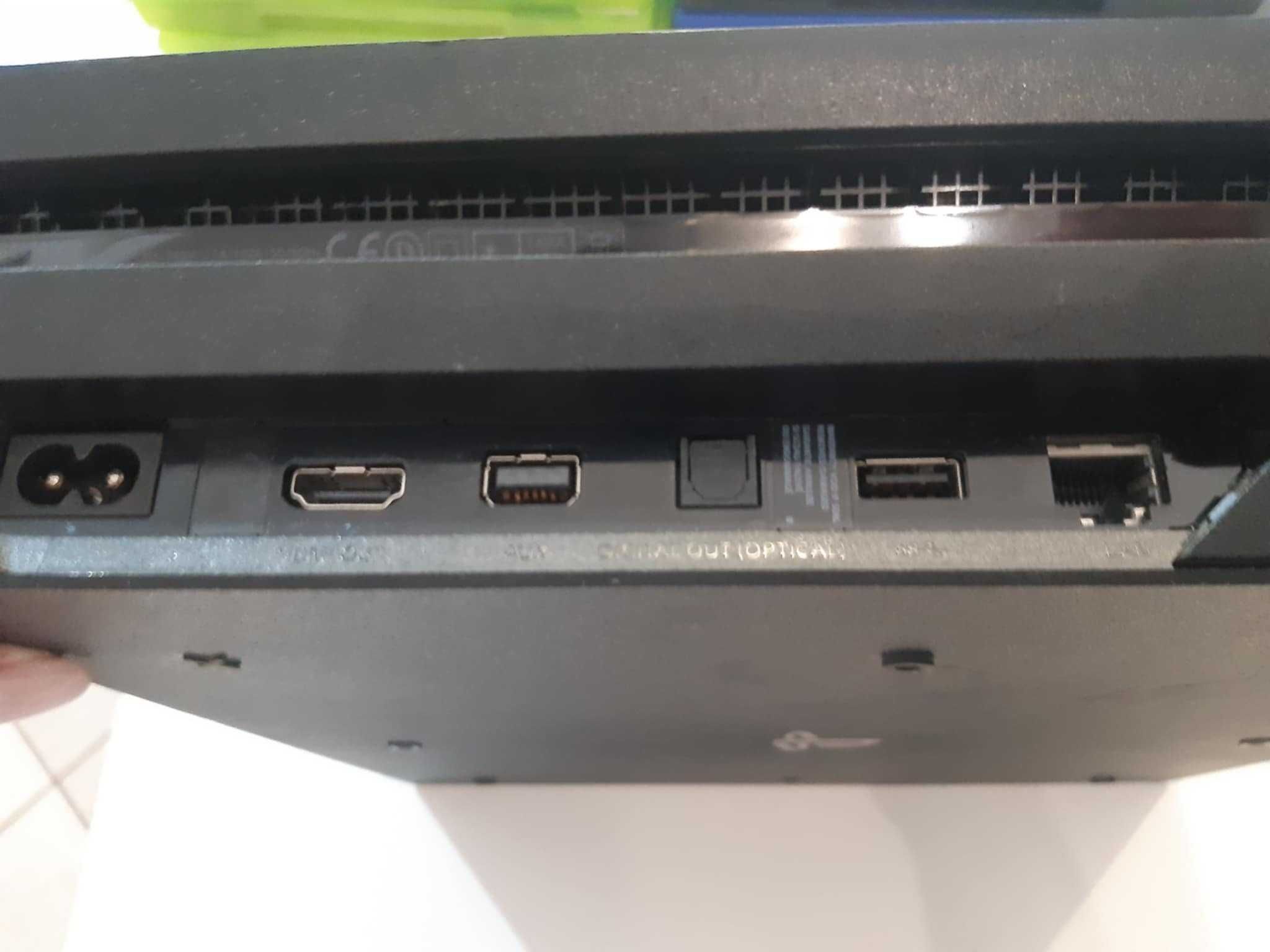 Konsola Playstation4 PRO 1TB + oryginalny pad Gran Turismo