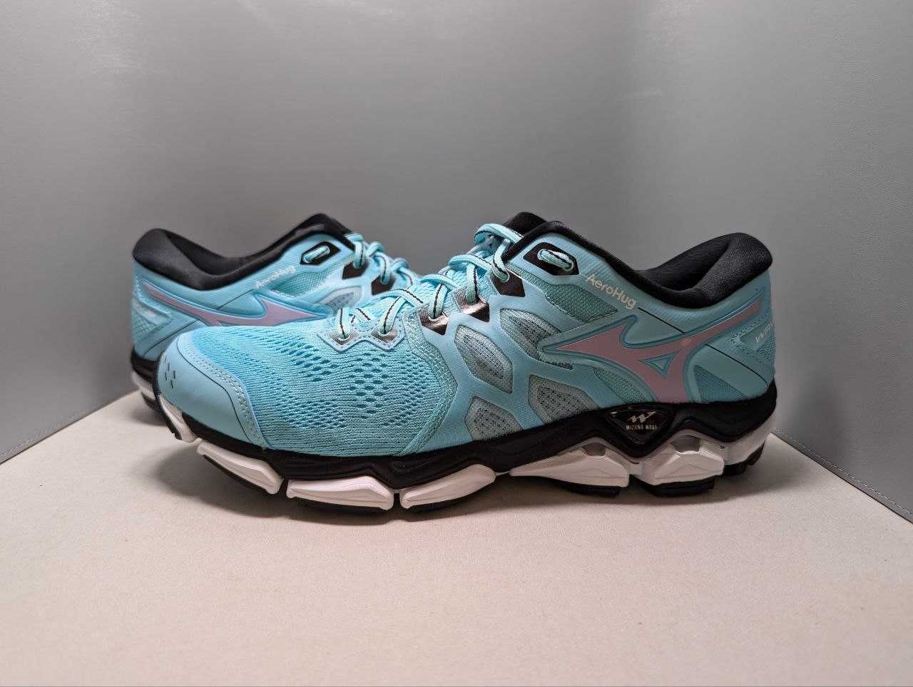 Кросівки Mizuno Wave Horizon 3 J1GD192669 
розмір US 11 EU 42.5