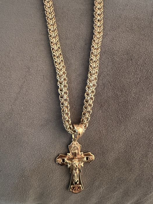 Золоті цепочки.