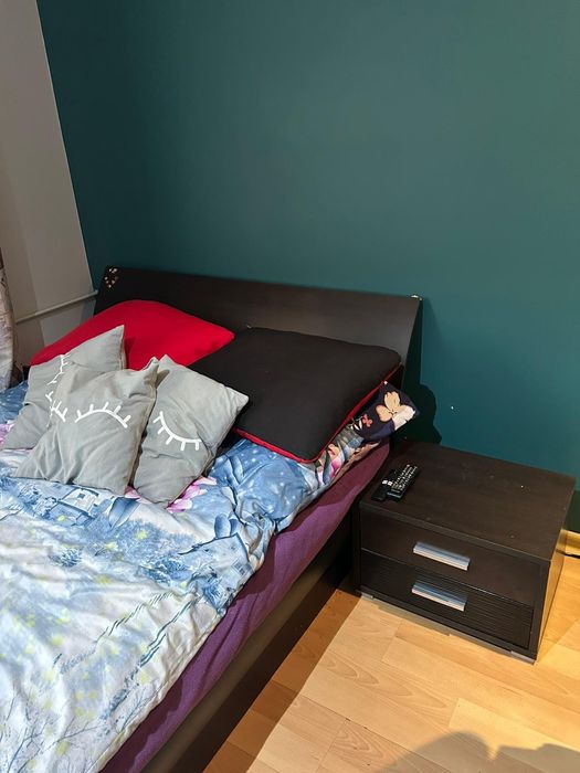 Meble do sypialni kolor wenge łóżko komoda szafka nocna ława używane