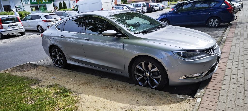 Sprzedam Chrysler 200 C