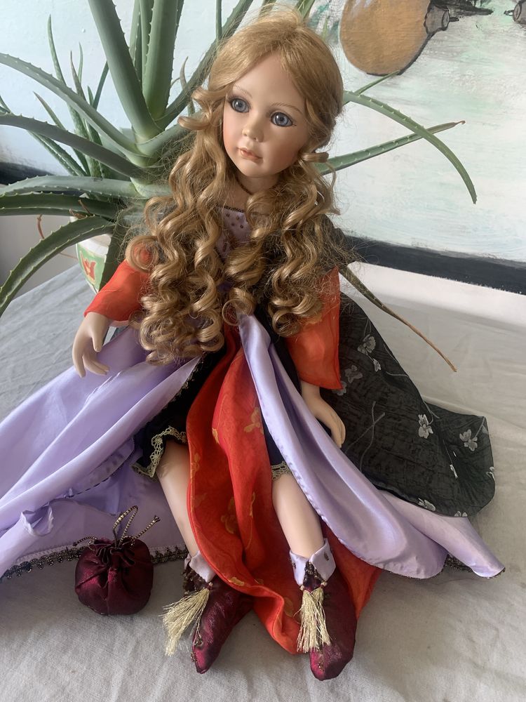 Lalka porcelanowa 60 cm