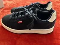 Tenis Levis azul marinho