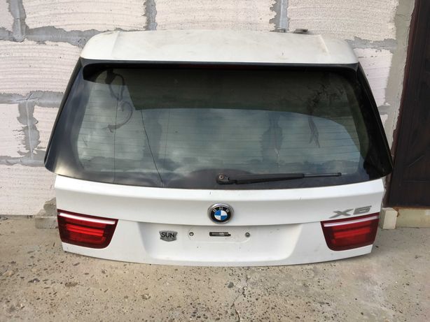 запчастини до BMW X5E70 рестайл: кришка багажника;ляда нижня;бампер;