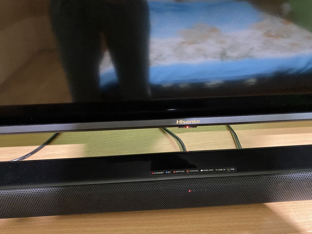 Телевізор Hisense 55E76GQ (4К, Smart TV, HDR) + Саундбар Hisense HS205