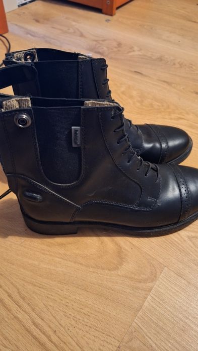 Kurtka do jazdy konnej , buty