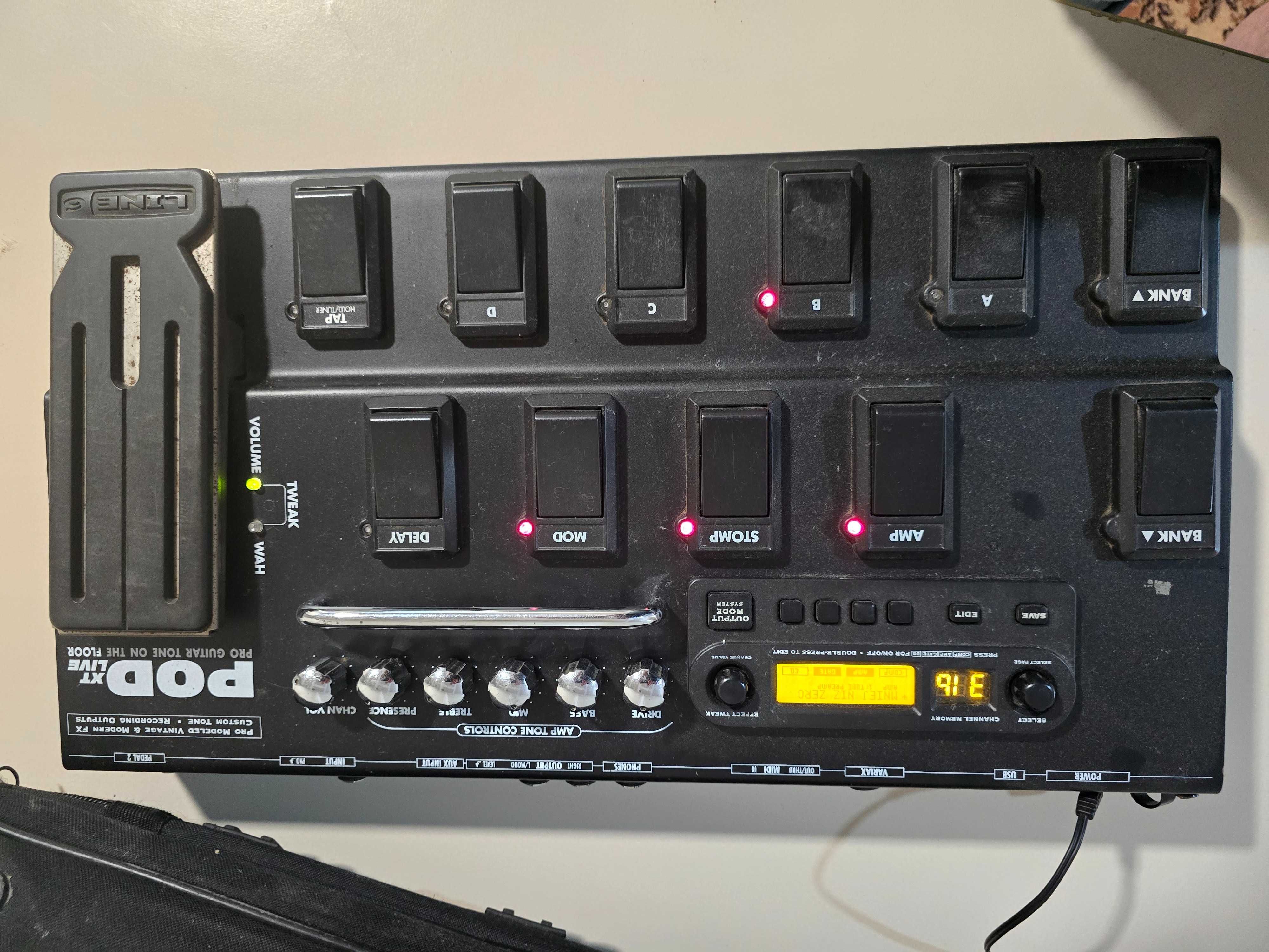 LINE6 PAD XT Live efekt do gitary