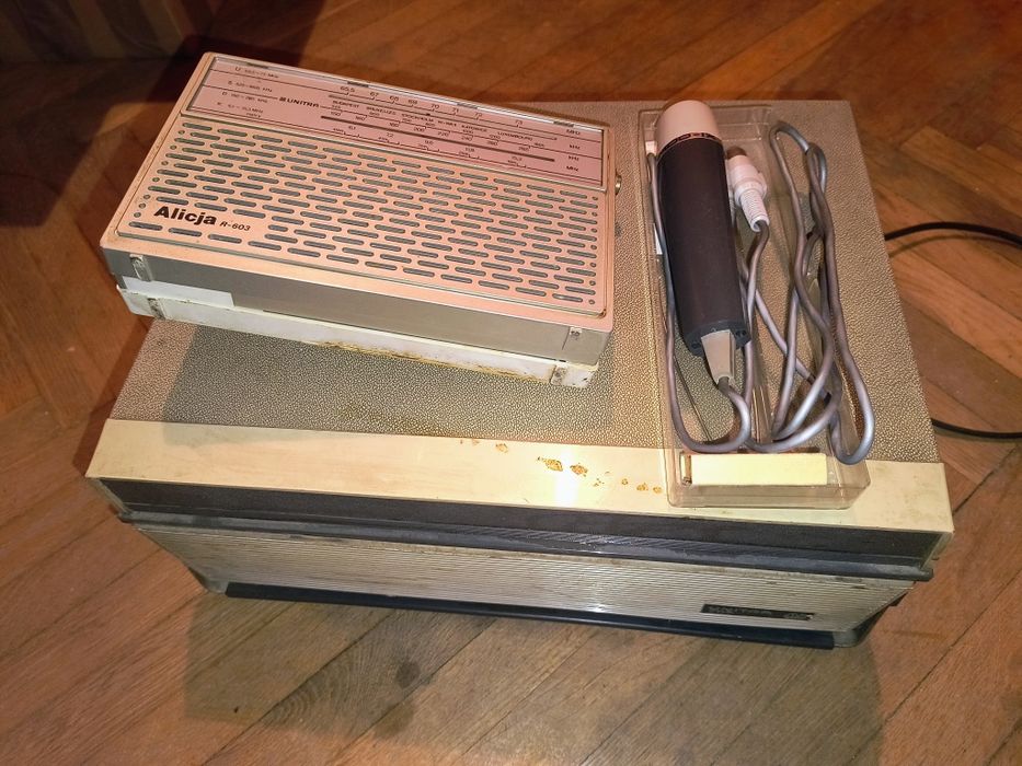 Mikrofon MDO-IX i igły do patefonu/ UNITRA Zk120T , Alicja gratis