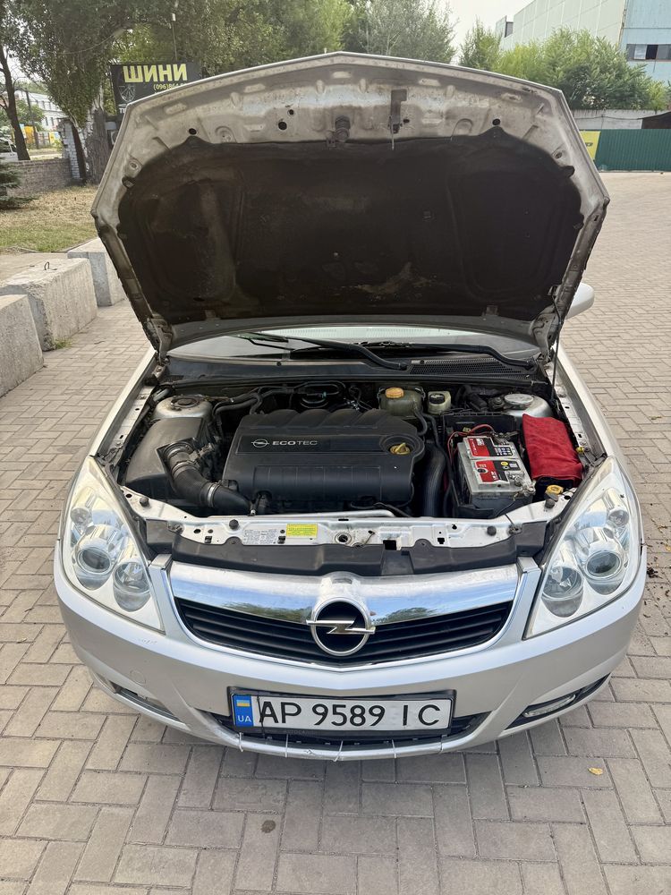 Opel Vectra C 1.9 CDTI (дізель, автомат, універсал)