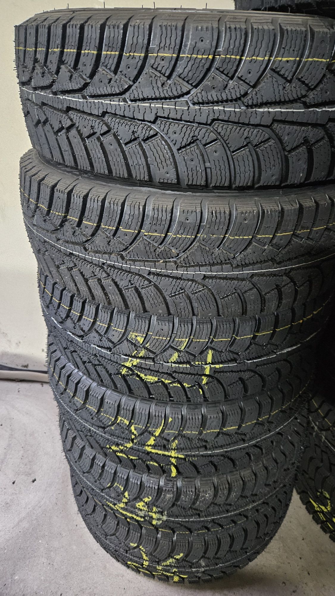 185/60R15 zimowe opony górskie GoldGum PROMOCJA