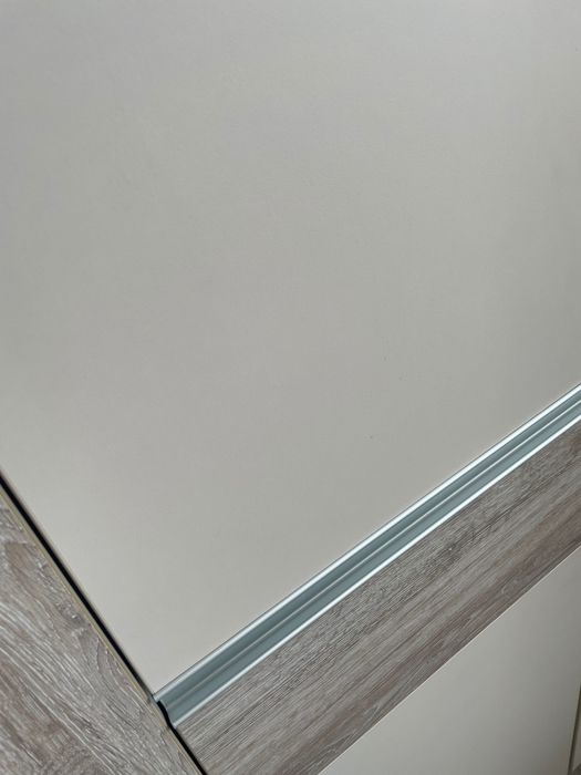 zestaw mebli do pokoju