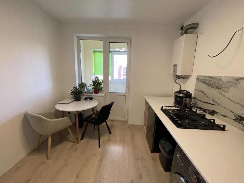 Простора 1к квартира з ремонтом в новому ЖК Саме Той