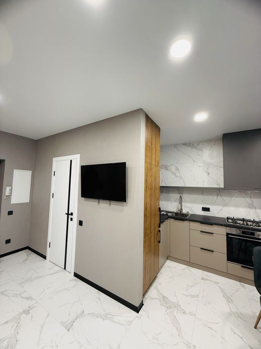 Чудова 1,5 квартира з ремонтом, меблями і технікою