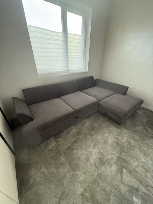 Розкладний кутовий диван