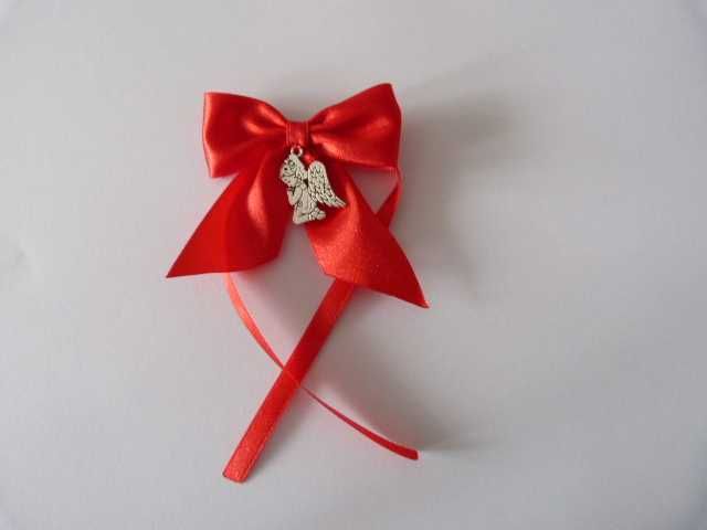 Wstążeczka kokardka czerwona aniołek wózek łóżeczko fotelik