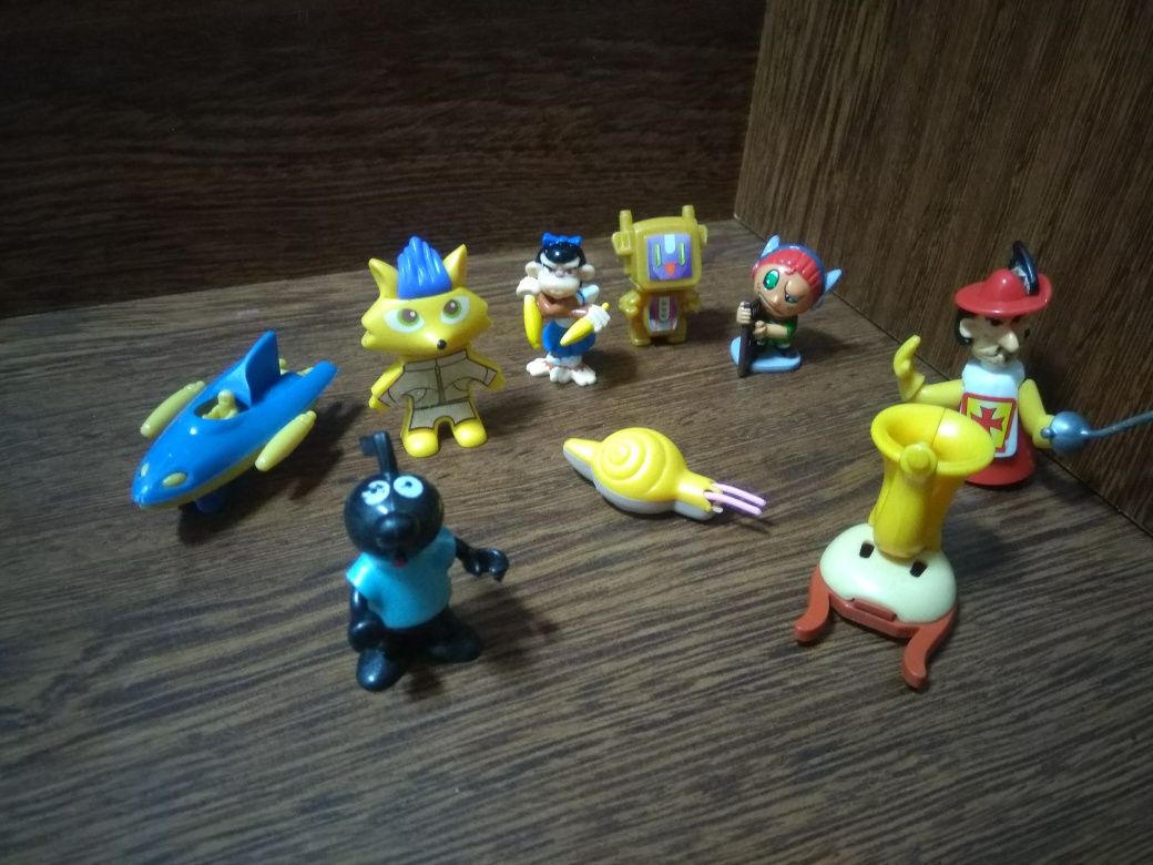 Bonecos Miniaturas de Desenhos Animados e Coleções