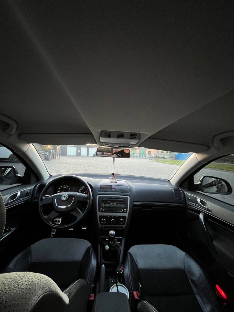 SKODA Oktavia A5 1,8