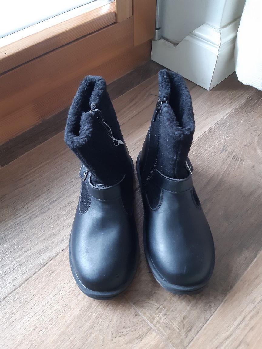 Nowe czarne buciki zimowe / kozaki rozm 28/ buty zimowe