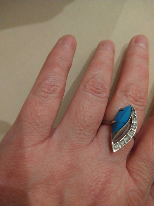 Pierścionek srebrny z turkusem 925