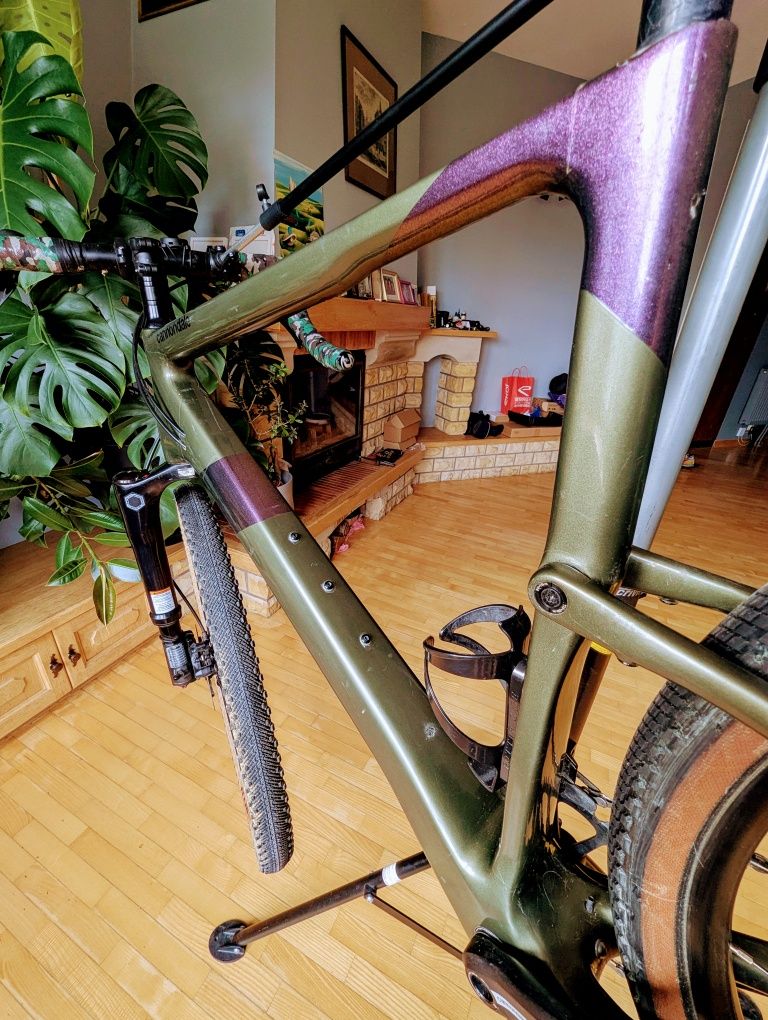 Gravel Full: Cannondale Topstone Carbon Lefty 3, M