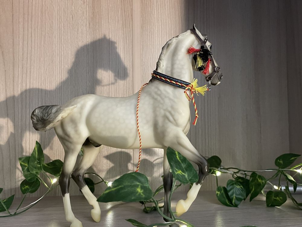 Breyer traditional Rajah