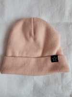 Różowa czapka sinsay