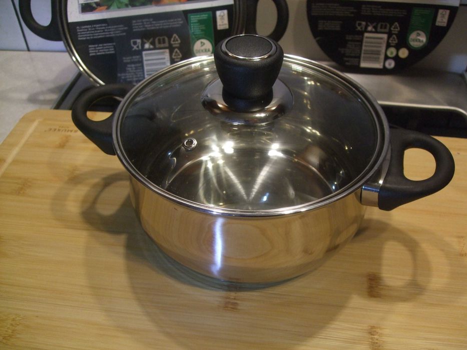GARNEK NIERDZEWNY TRADYCYJNY Stalowy 18cm, 2L z Pokrywką Indukcja, gaz