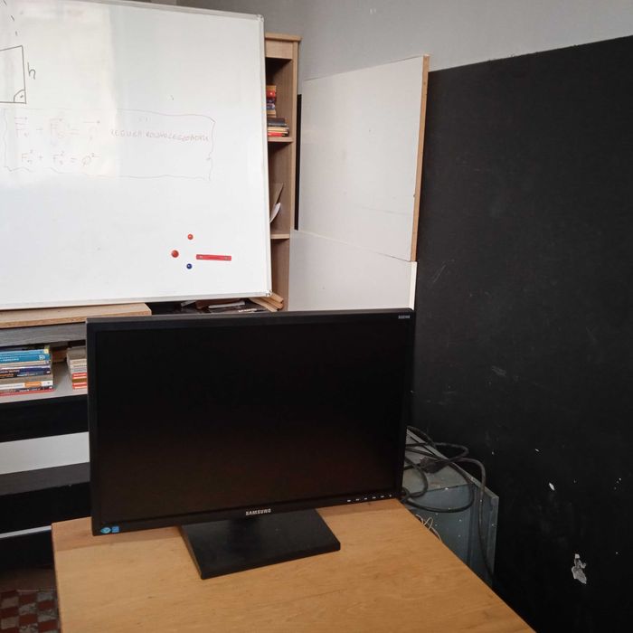 Fizyka, stacjonarny kurs maturalny, grupy czteroosobowe