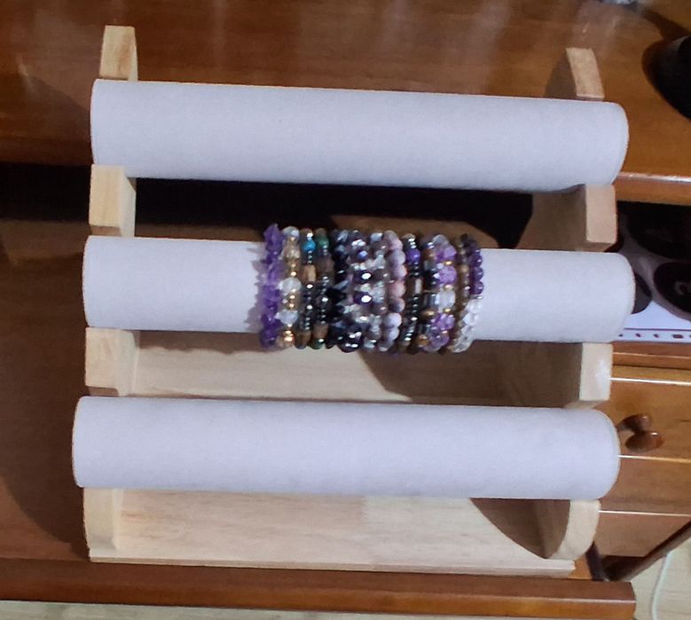 Expositor de pulseiras