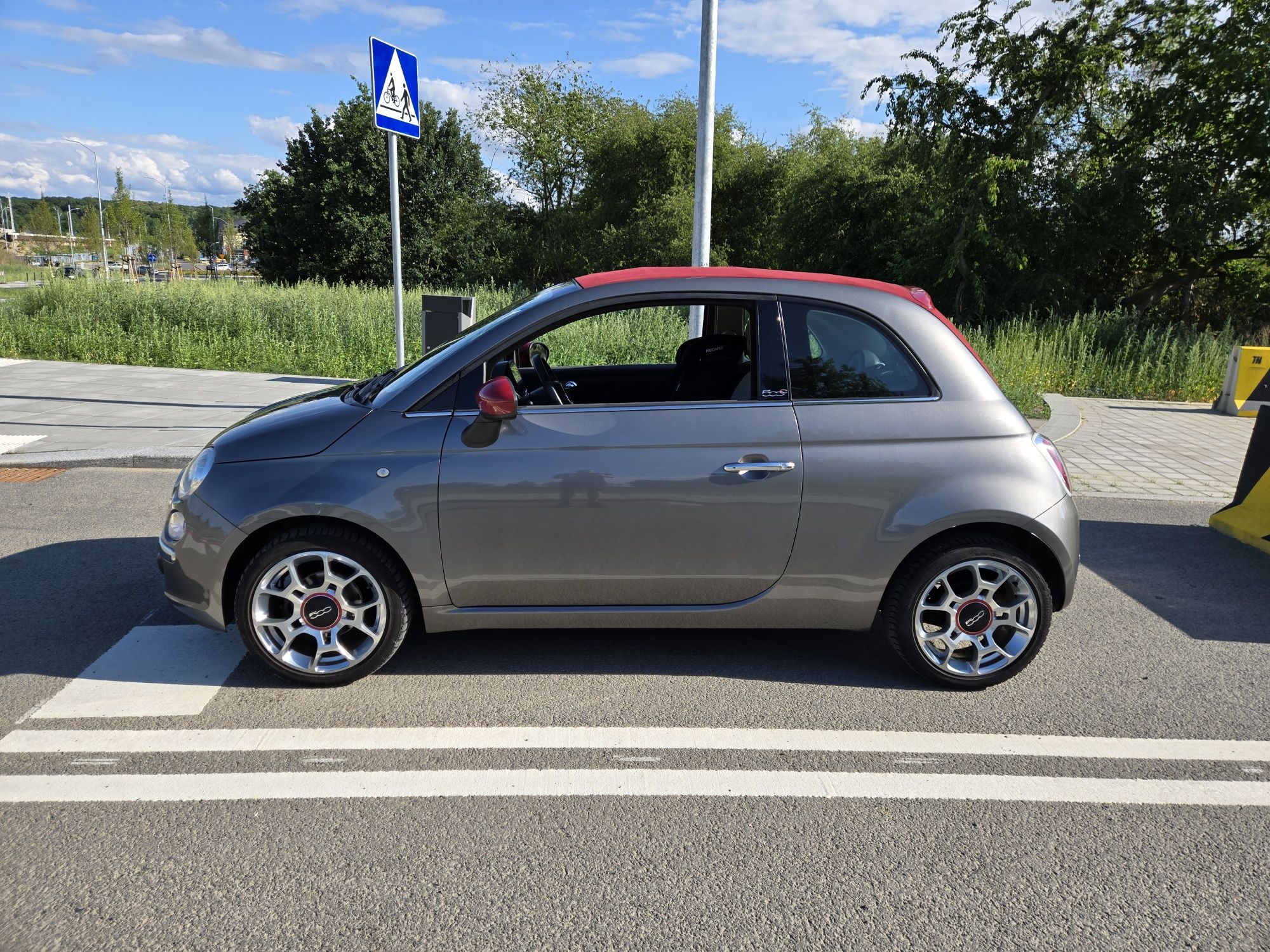 Fiat 500C 1.2 cabrio automat dualogic mały przebieg kamera czujniki