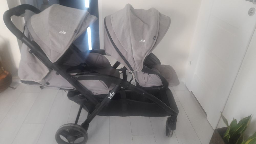 Wózek dla dwójki dzieci