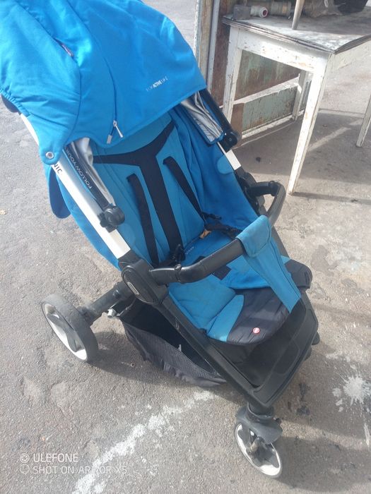 Продам дитячу коляску