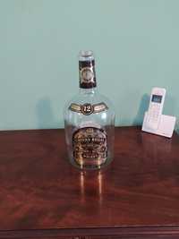 Garrafa antiga de Whisky escocês Chivas Regal (sem whisky)