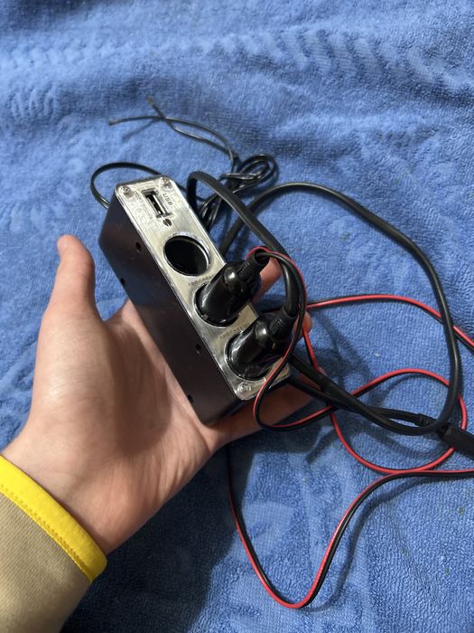 Адаптер живлення для wi fi, 9-12 В від будь якого 12 В акумулятора.