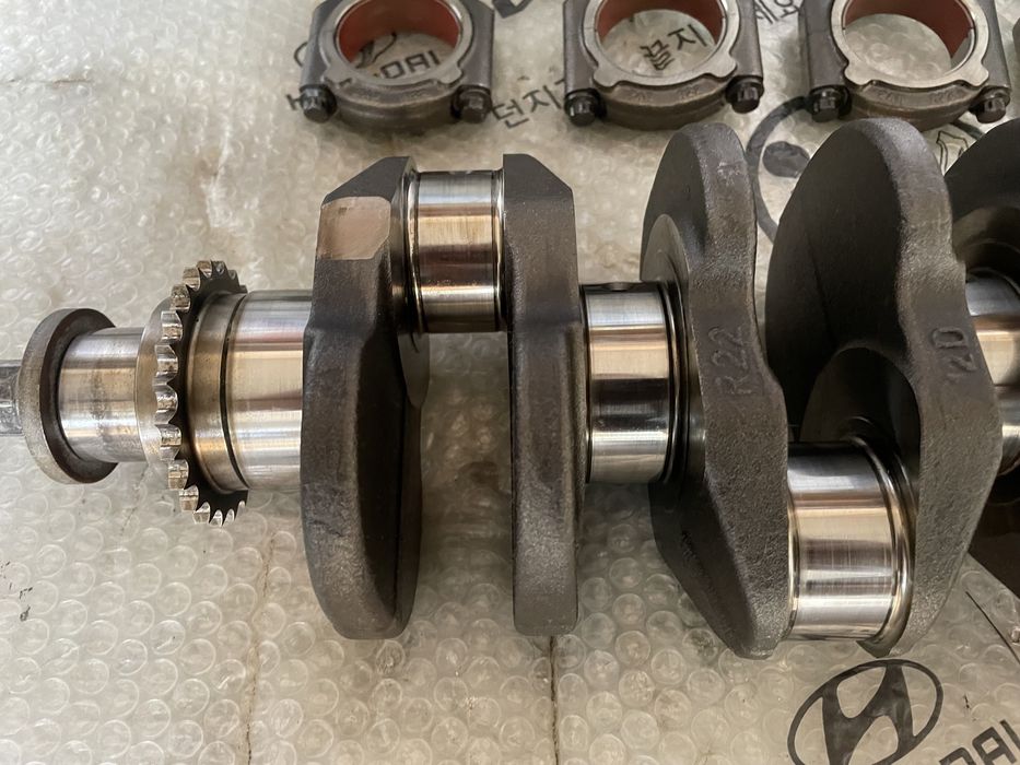 Колінвал шатун Hyundai Santa Fe