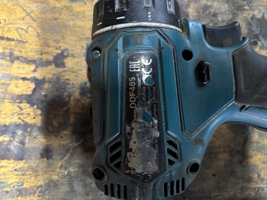 Wkrętarka makita ddf485