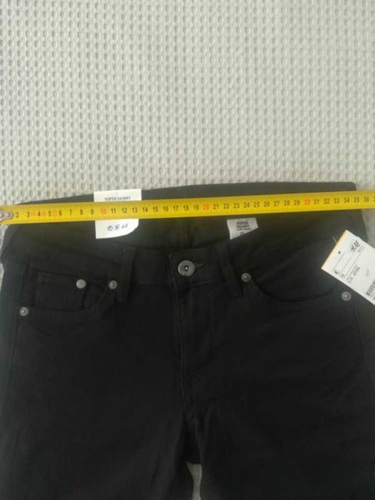 Чорні джинси - скінні H&M розмір 27/32