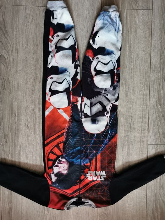 Kombinezon star Wars na 2-3 lata