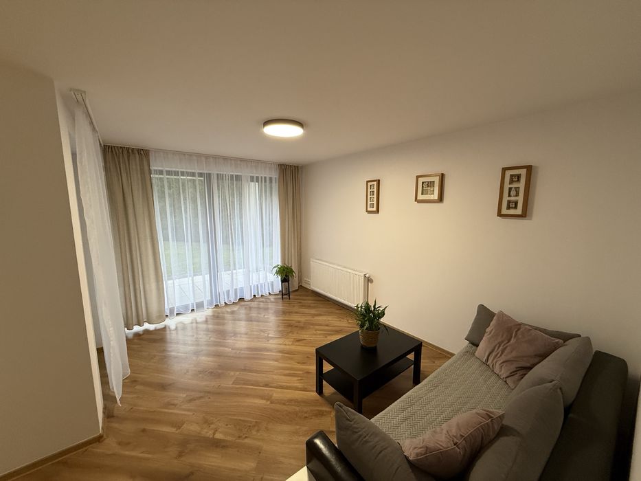 Mieszkanie 2 pok. 50 m2 z ogrodkiem i miejscem w podziemnym garazu