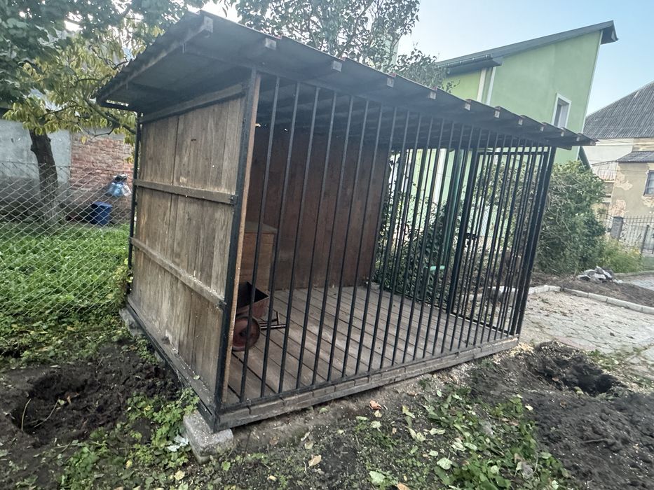 Вольєр для собаки