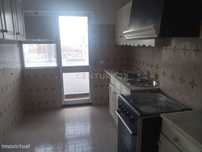 Apartamento T2 com Vista Panorâmica em Faro