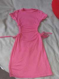 Różowa sukienka na dziewczynke