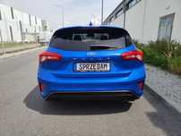 Ford Focus ST_Line*LED*CarPlay*Kamera*Bang&Olufsen*ACC*BLIS*RADAR*WEBASTO*Alu18