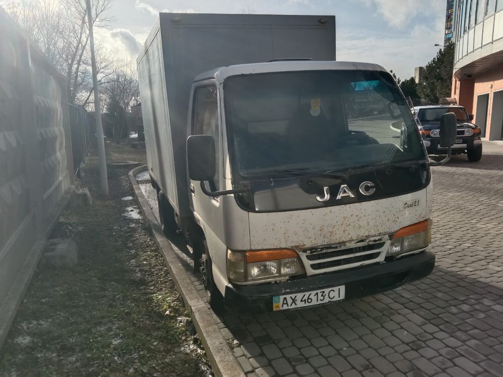 Продам автомобиль JAC