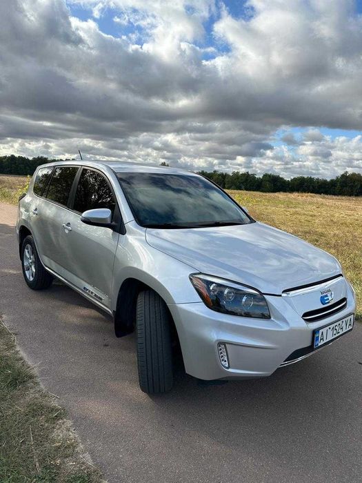 Toyota RAV4 EV, 2014