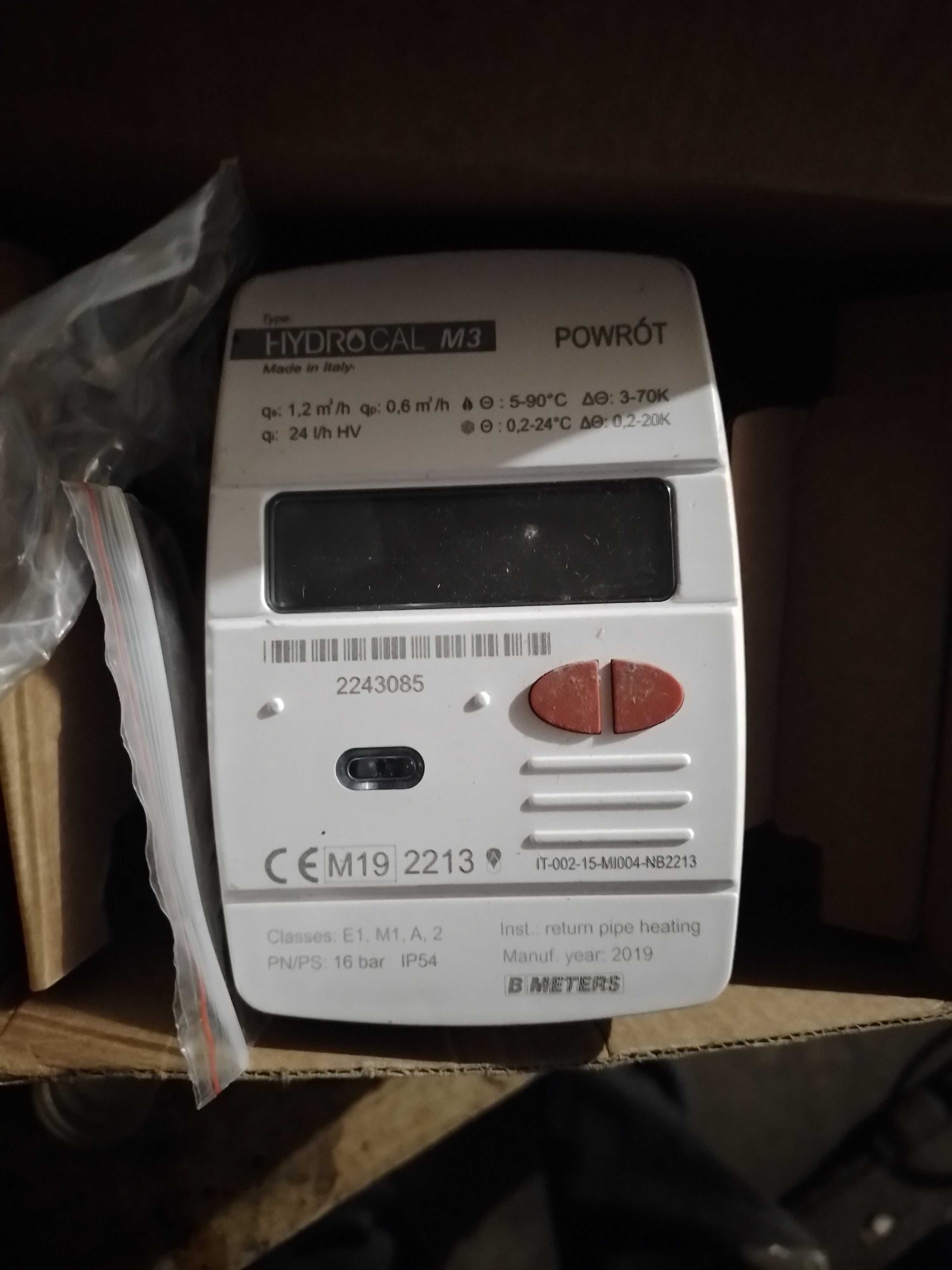 Ciepłomierz HYDROCAL M3   Regulator AURATON 2100 TX