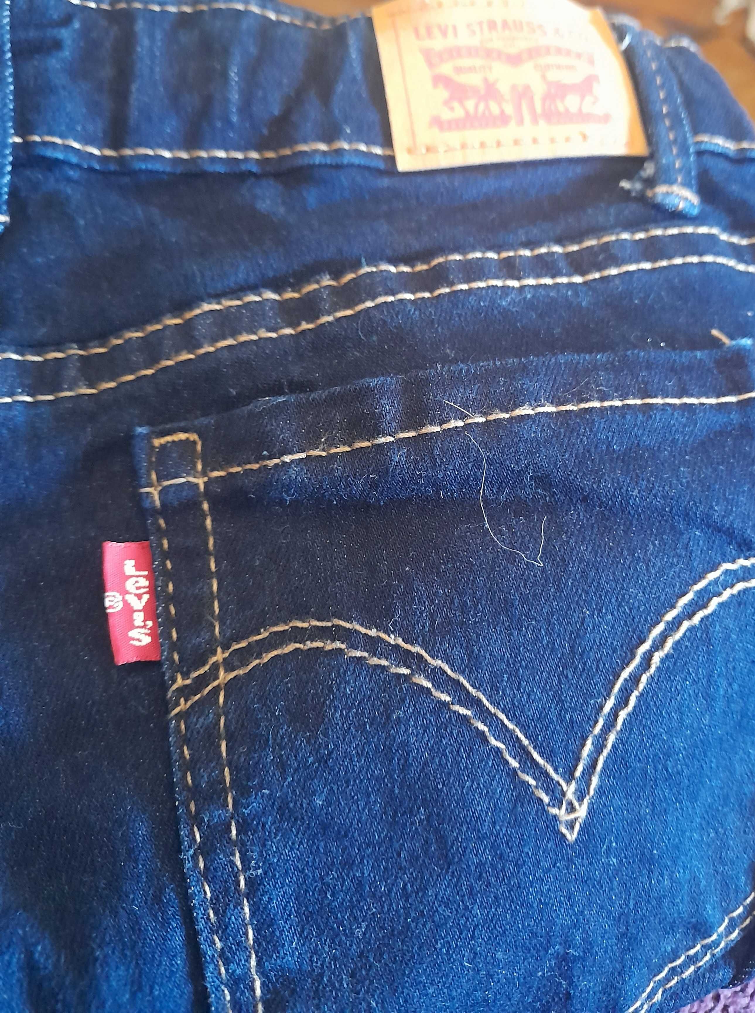 Calças levis 10 anos