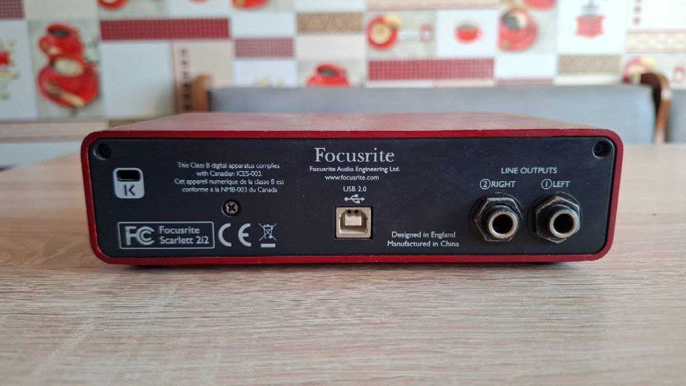 Подам звуковую карту Focusrite Scarlett 2i2. 2nd gen.