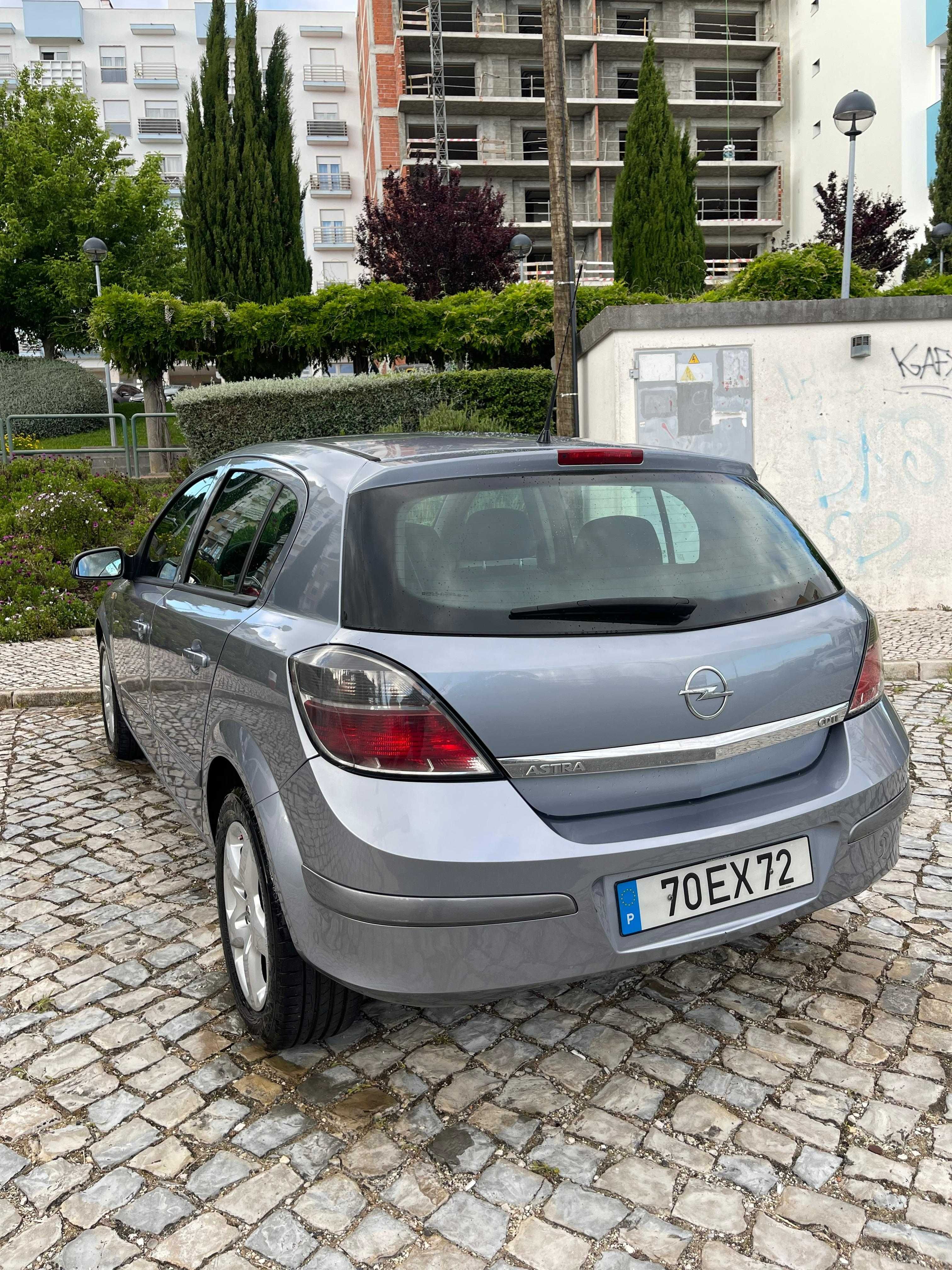 Opel Astra 1.3 CDTI Cosmo